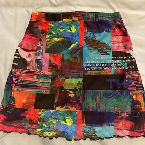 Graphic mini skirt